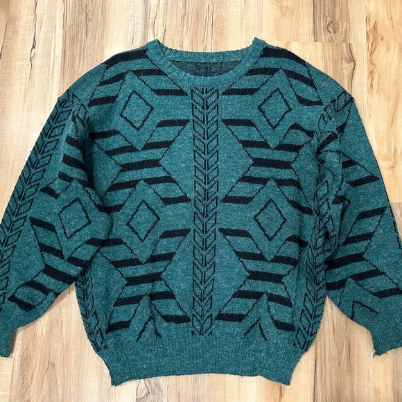 Other - Cozy Vintage Sweater
